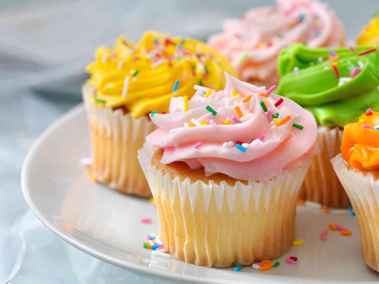 Dairy-Free Cupcakes (Moist, Fluffy & Easy) - cupcakes